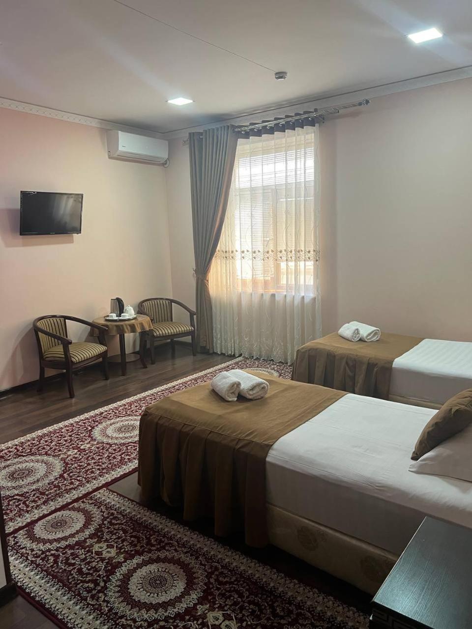 Hotel Al-Bukhory Samarkand Esterno foto