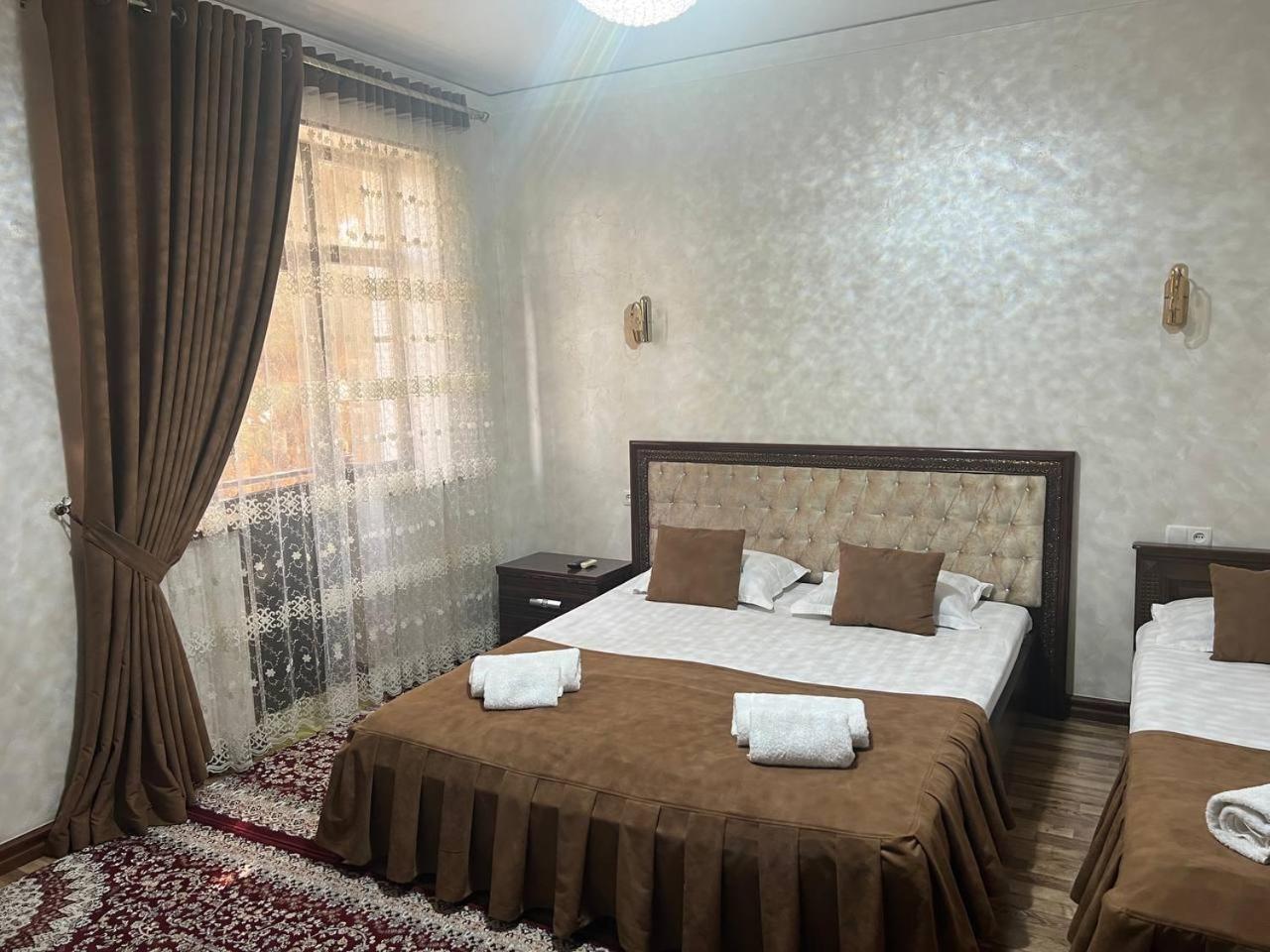 Hotel Al-Bukhory Samarkand Esterno foto