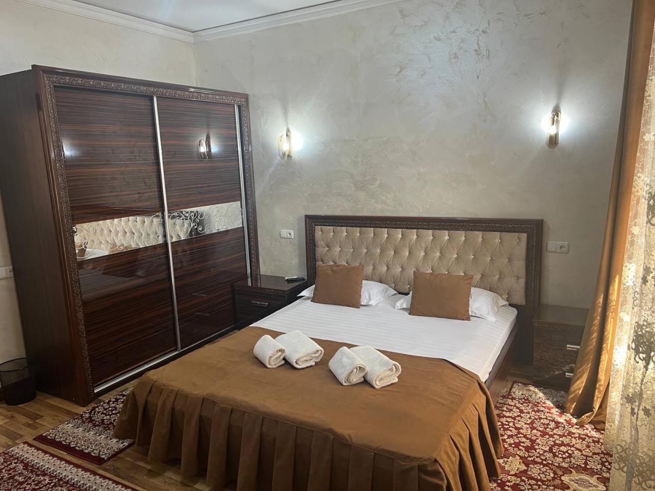 Hotel Al-Bukhory Samarkand Esterno foto