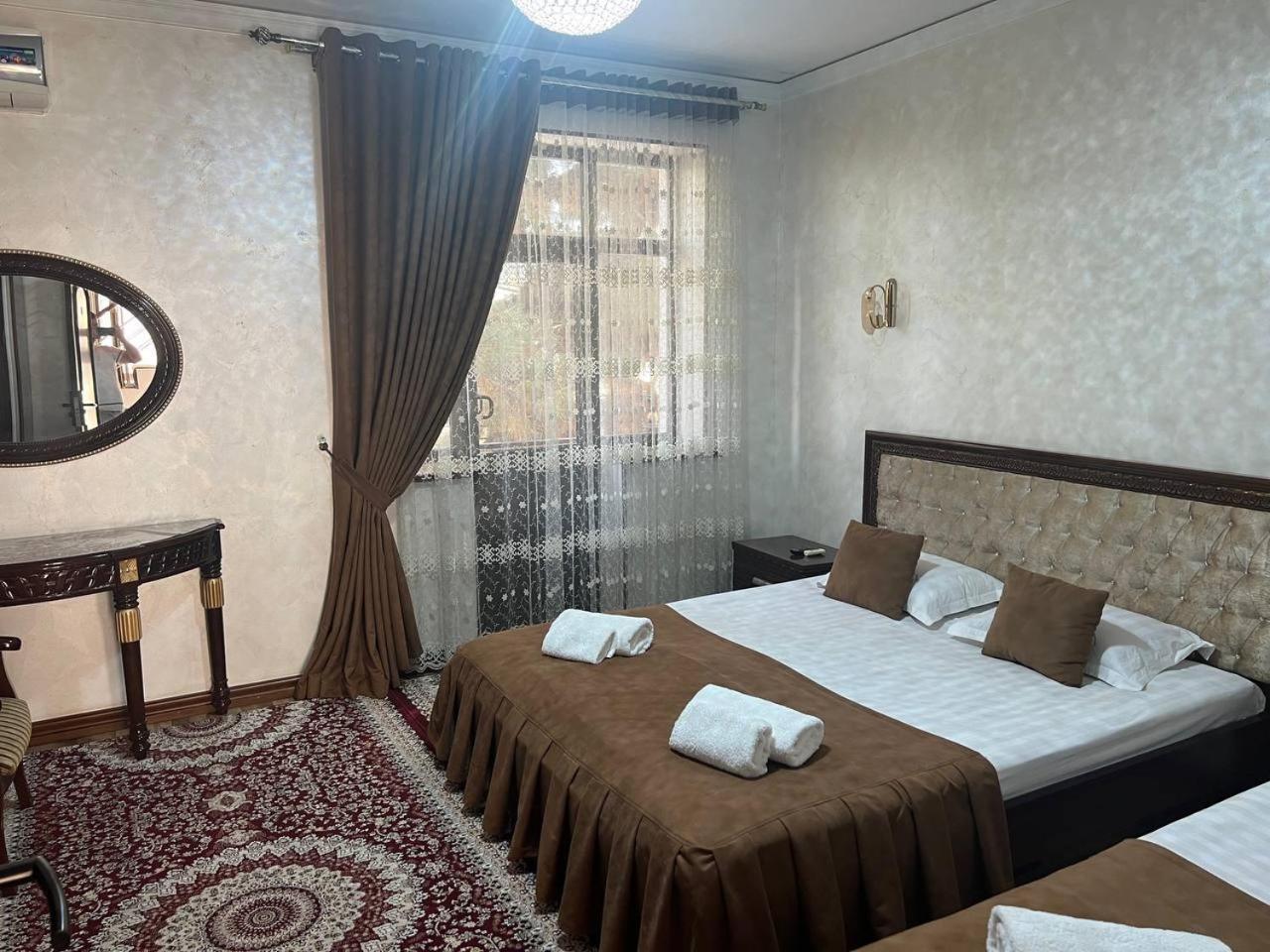 Hotel Al-Bukhory Samarkand Esterno foto