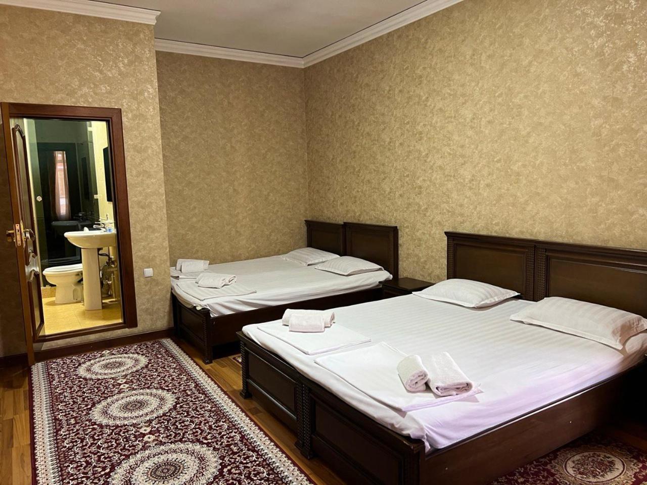 Hotel Al-Bukhory Samarkand Esterno foto