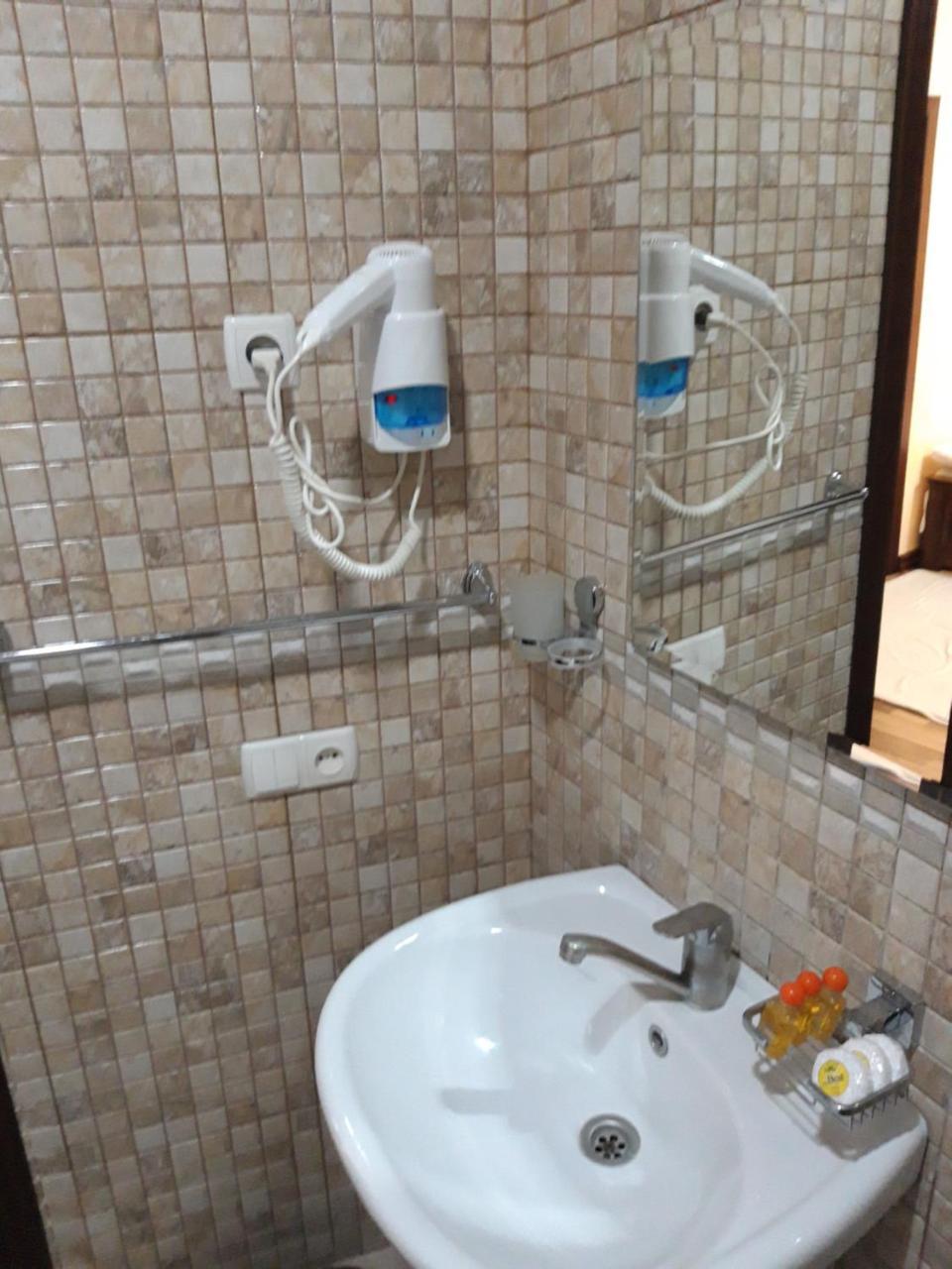 Hotel Al-Bukhory Samarkand Esterno foto